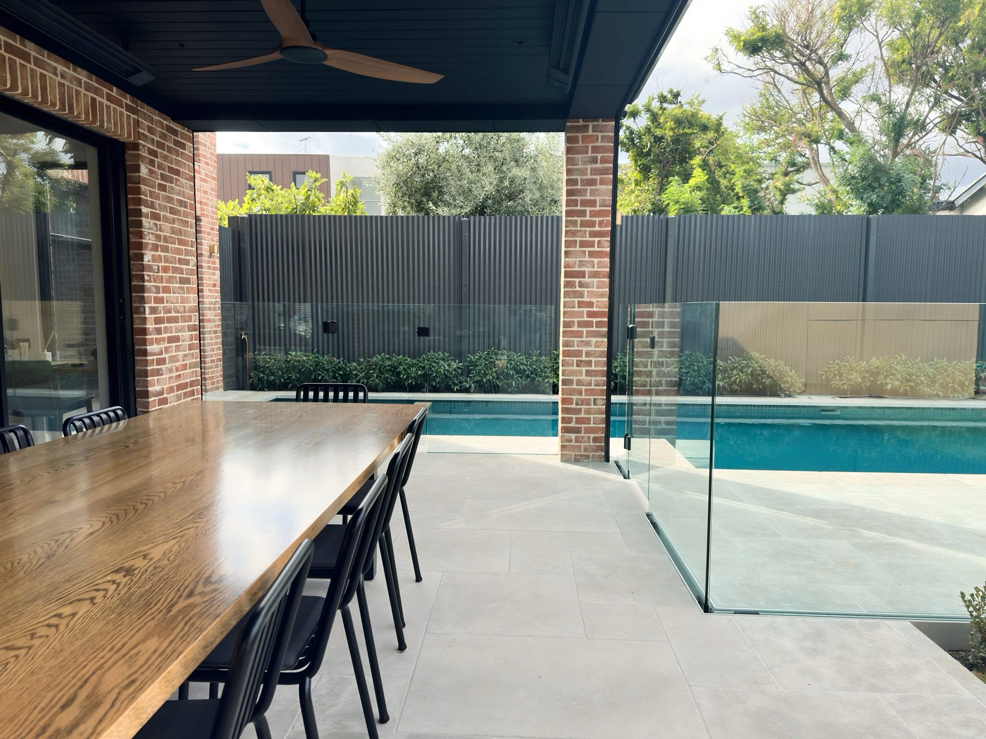 Pool fence outdoor dining — Adelaide, Unique Glass Solutions