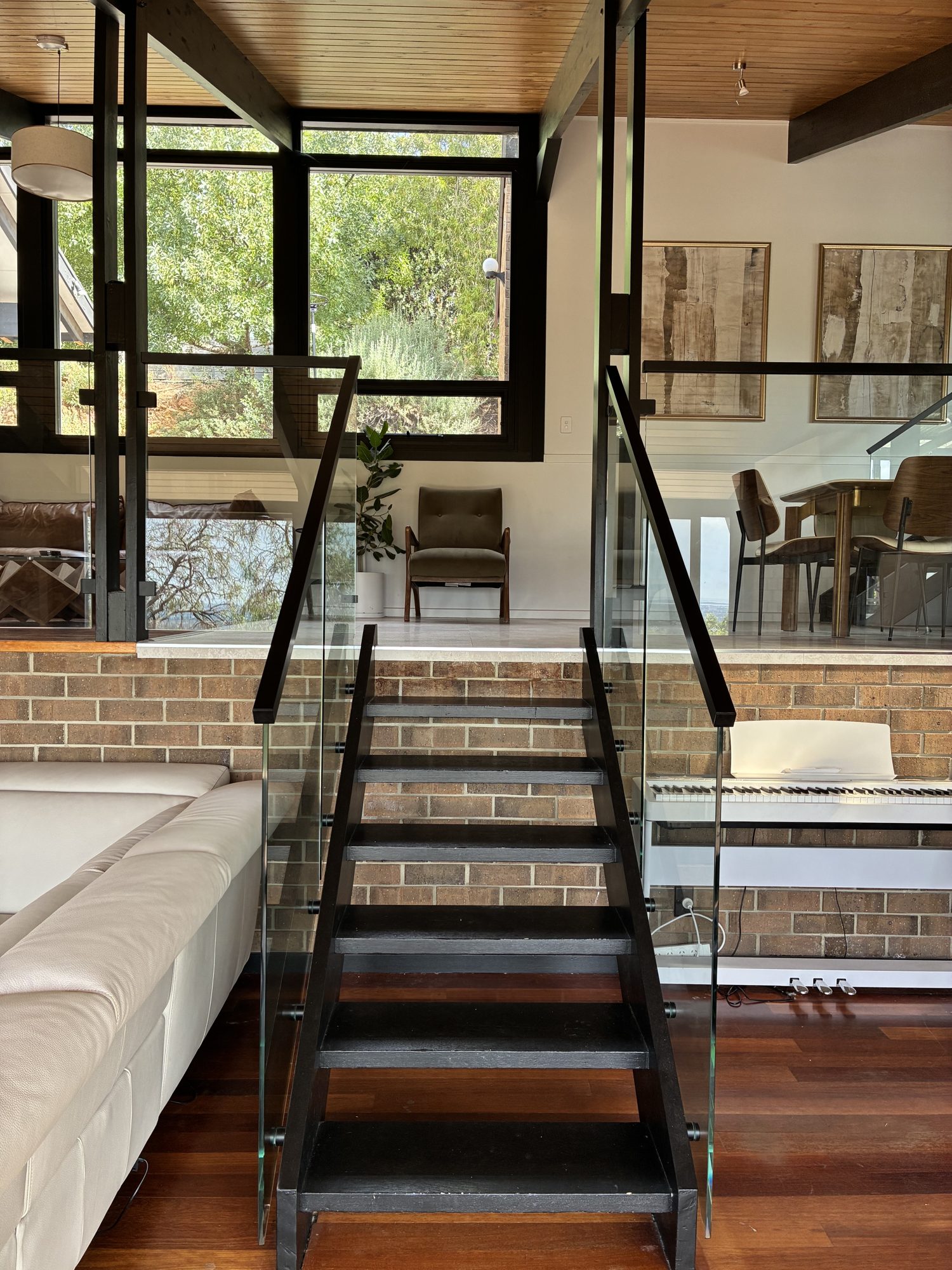 Stair balustrade midcentury — Adelaide, Unique Glass Solutions