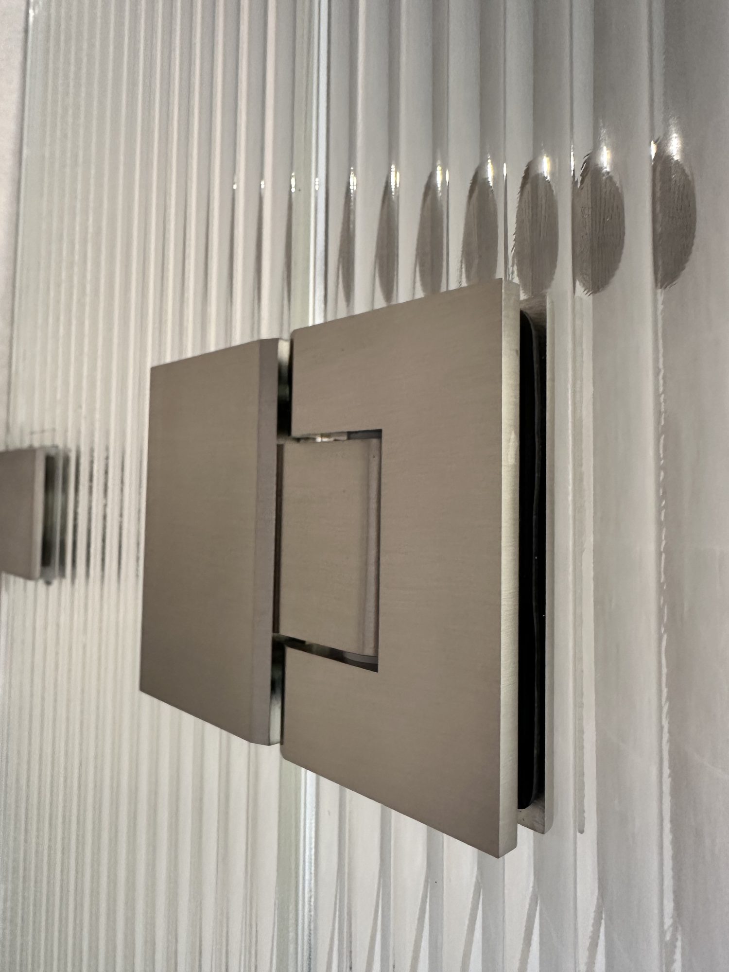 Bronze hinge reeded glass — Adelaide, Unique Glass Solutions