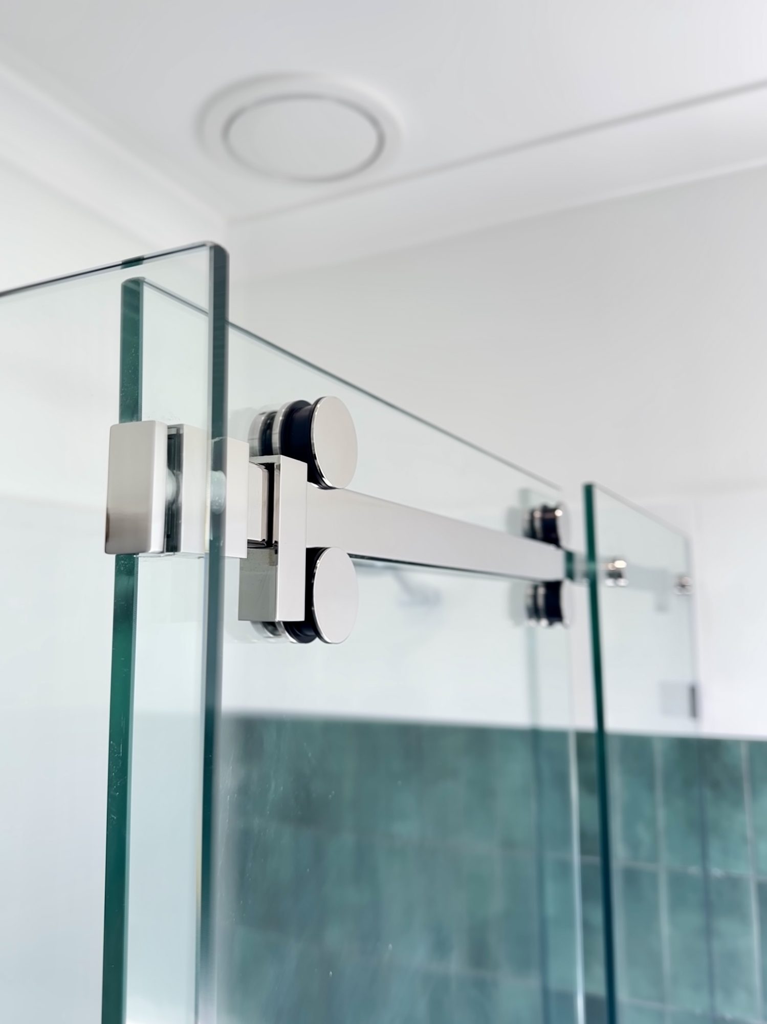 Chrome roller detail — Adelaide, Unique Glass Solutions