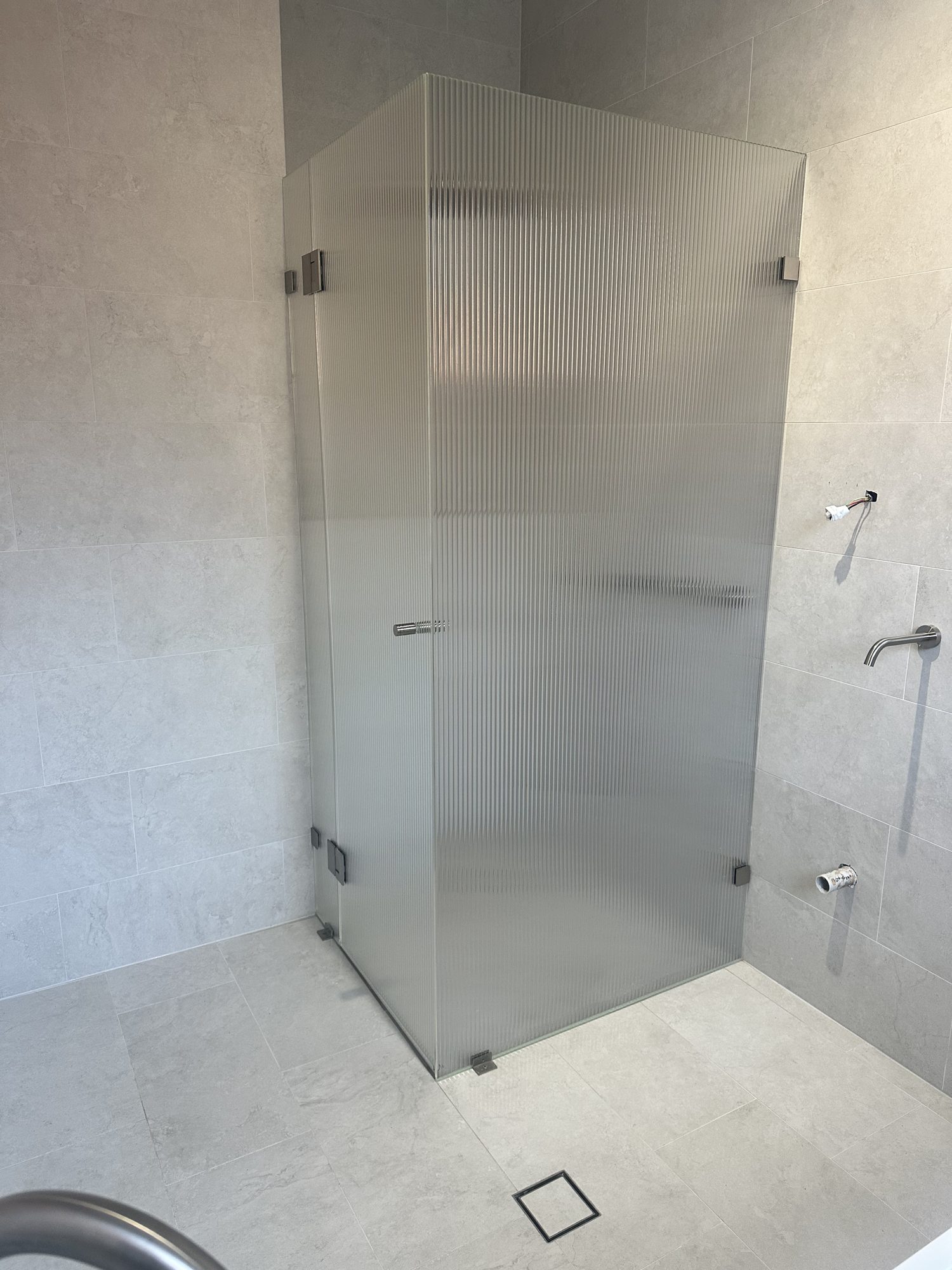 Fluted corner shower — Adelaide, Unique Glass Solutions