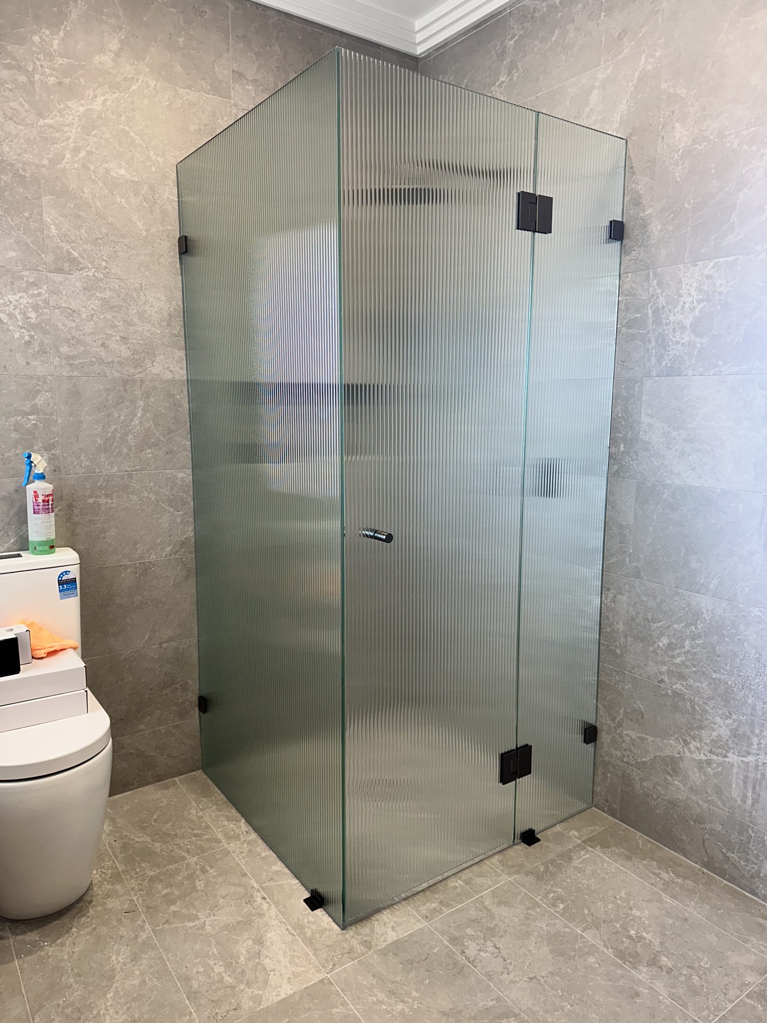 Fluted diamond black hardware — Adelaide, Unique Glass Solutions