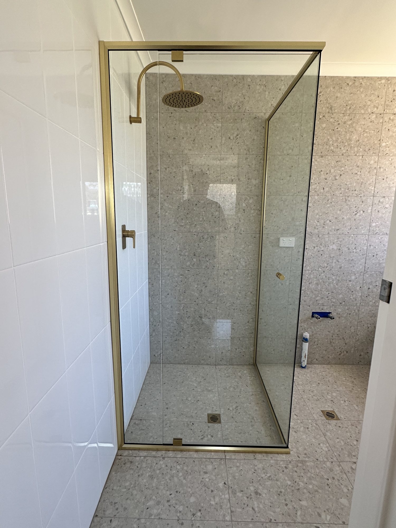 Gold framed corner — Adelaide, Unique Glass Solutions