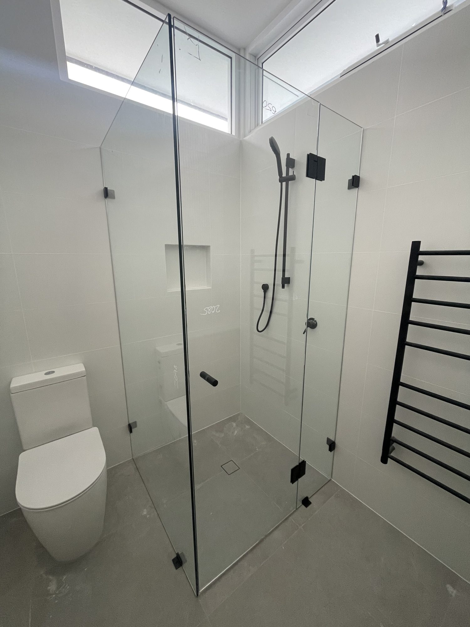 Frameless corner black accents — Adelaide, Unique Glass Solutions