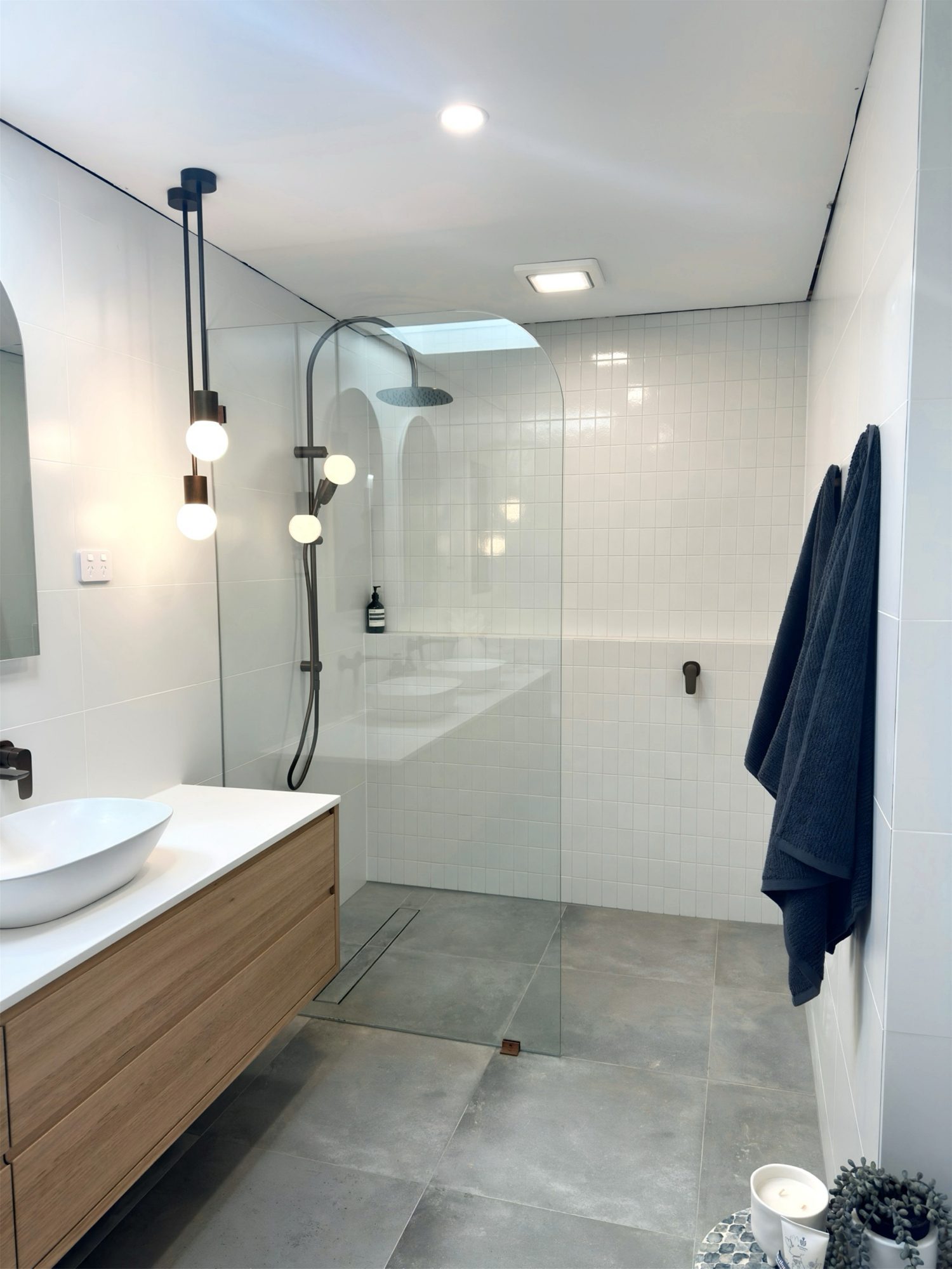 Frameless panel pendant lights — Adelaide, Unique Glass Solutions